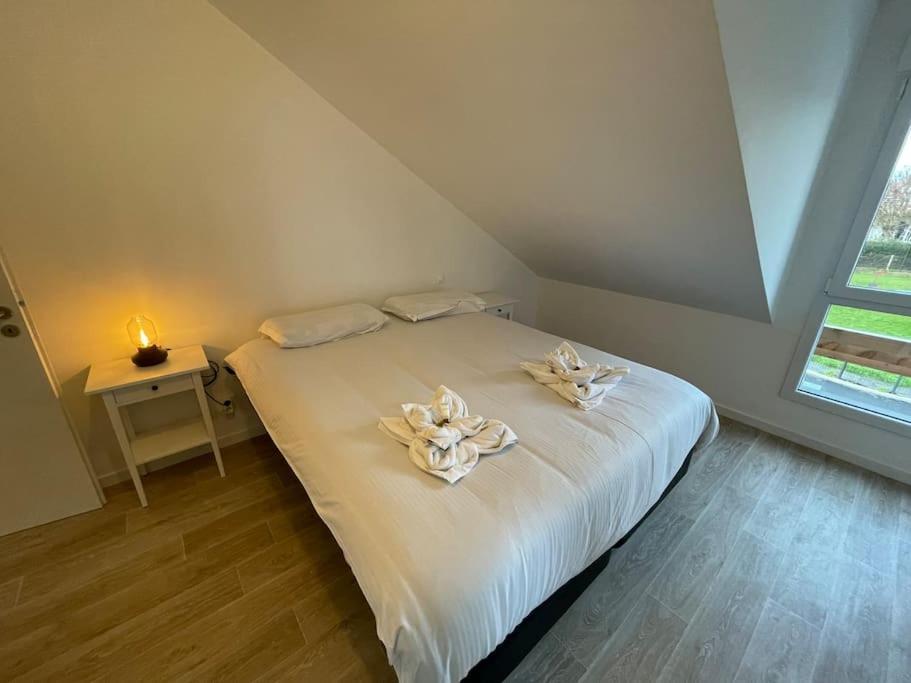 Freesia, Maison Neuve Avec Jardin Et Garage Caen Ngoại thất bức ảnh