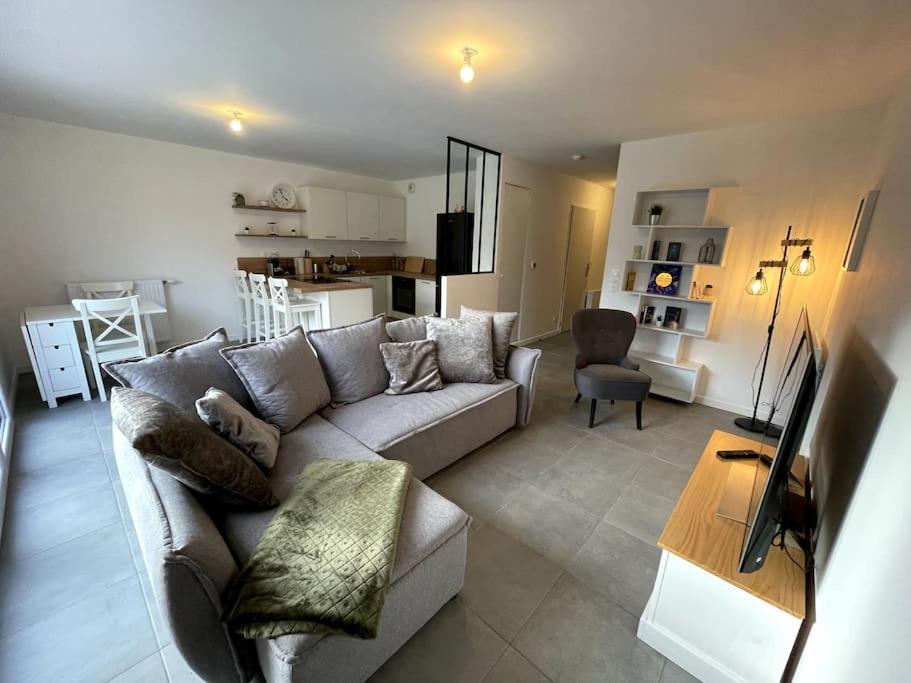 Freesia, Maison Neuve Avec Jardin Et Garage Caen Ngoại thất bức ảnh