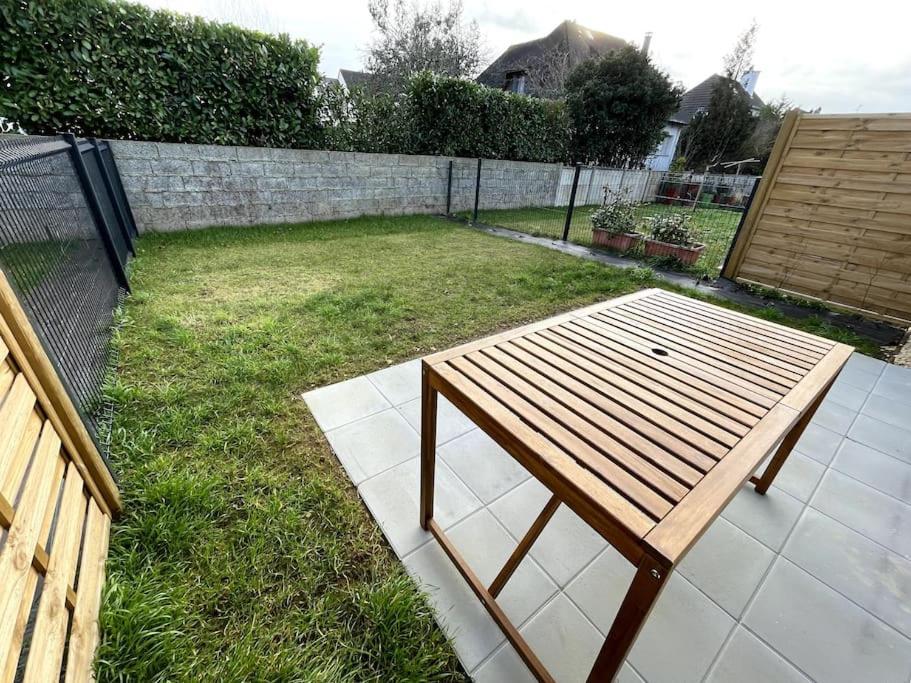Freesia, Maison Neuve Avec Jardin Et Garage Caen Ngoại thất bức ảnh