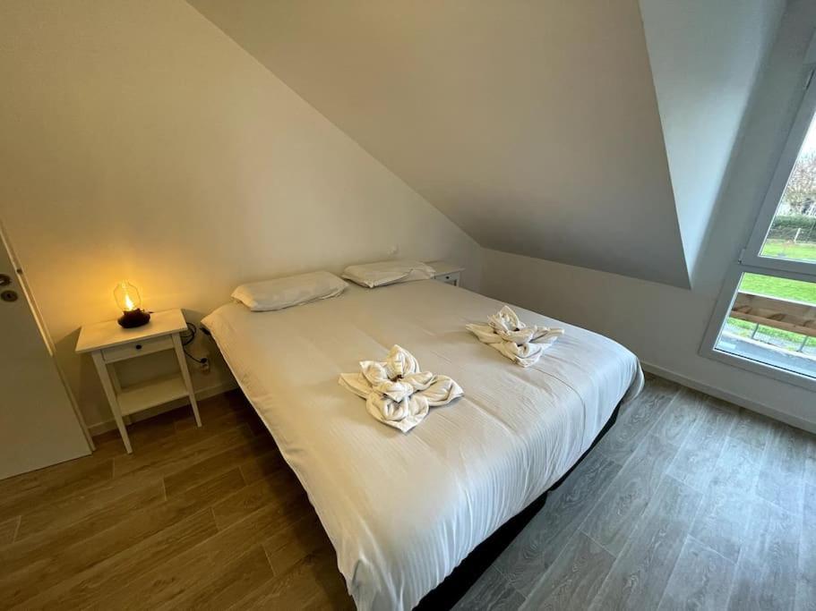 Freesia, Maison Neuve Avec Jardin Et Garage Caen Ngoại thất bức ảnh